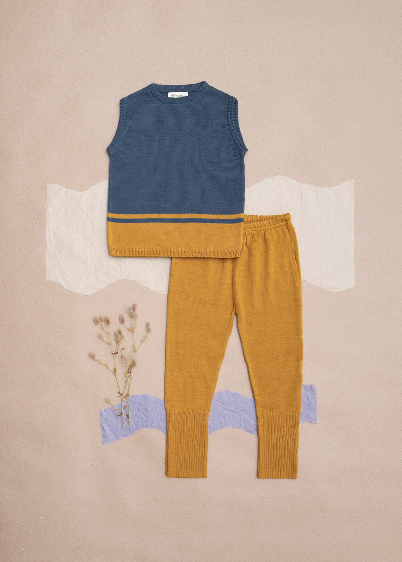 Mani knitted Pants are made from 100% soft organic Merino wool