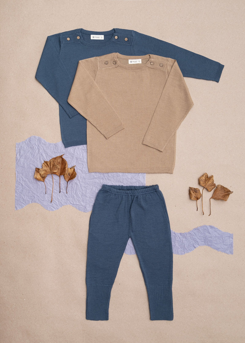 Mani knitted Pants are made from 100% soft organic Merino wool